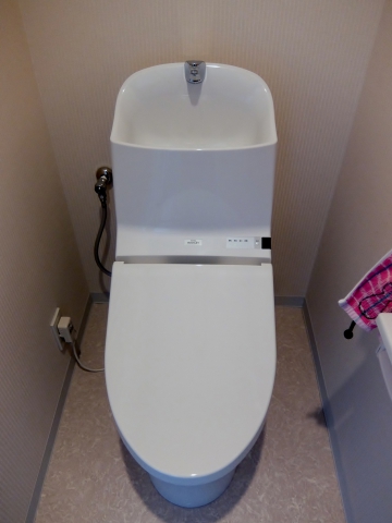 【生野巽店】節水型トイレに交換！ＴＯＴＯウォシュレット一体型便器ＧＧ－８００。（東大阪市　Ｉ様邸）