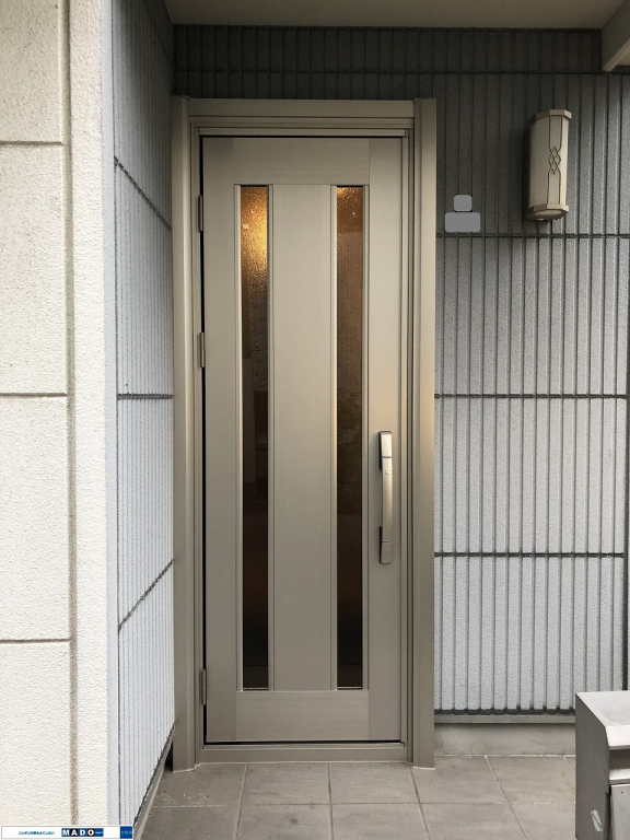 ドアリモ　玄関ドア　アルミタイプ　S０２デザイン